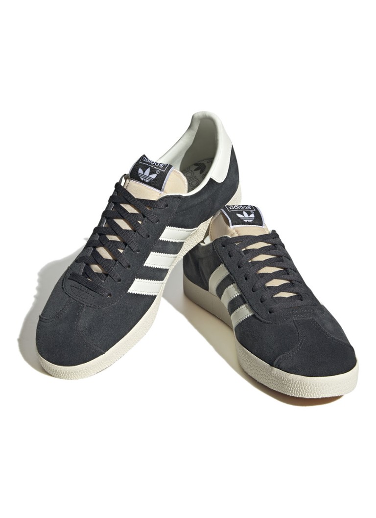 tevredenheid Metropolitan deze adidas Gazelle sneaker van suède met leren details • Zwart • deBijenkorf.be