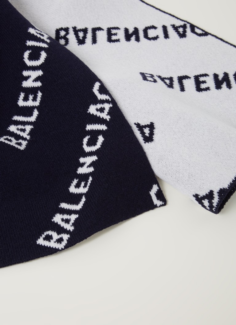 balenciaga sjaal