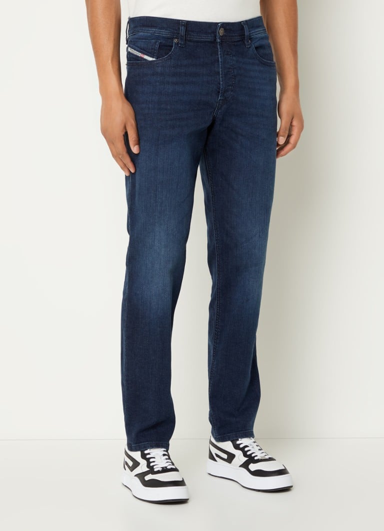 Diesel - D-Finitive straight leg jeans met donkere wassing  - Indigo