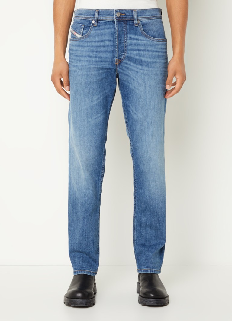 Diesel - D-Finitive straight leg jeans met medium wassing - Indigo