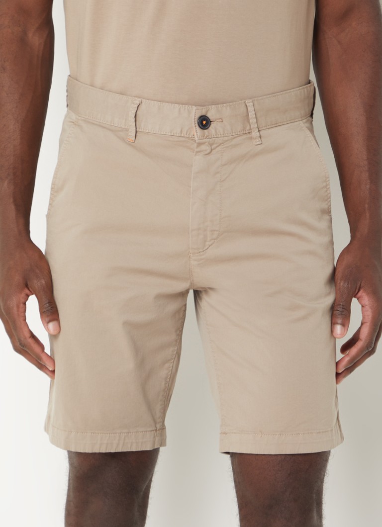 HUGO BOSS Chino slim fit korte broek met steekzakken • Donkerbeige ...