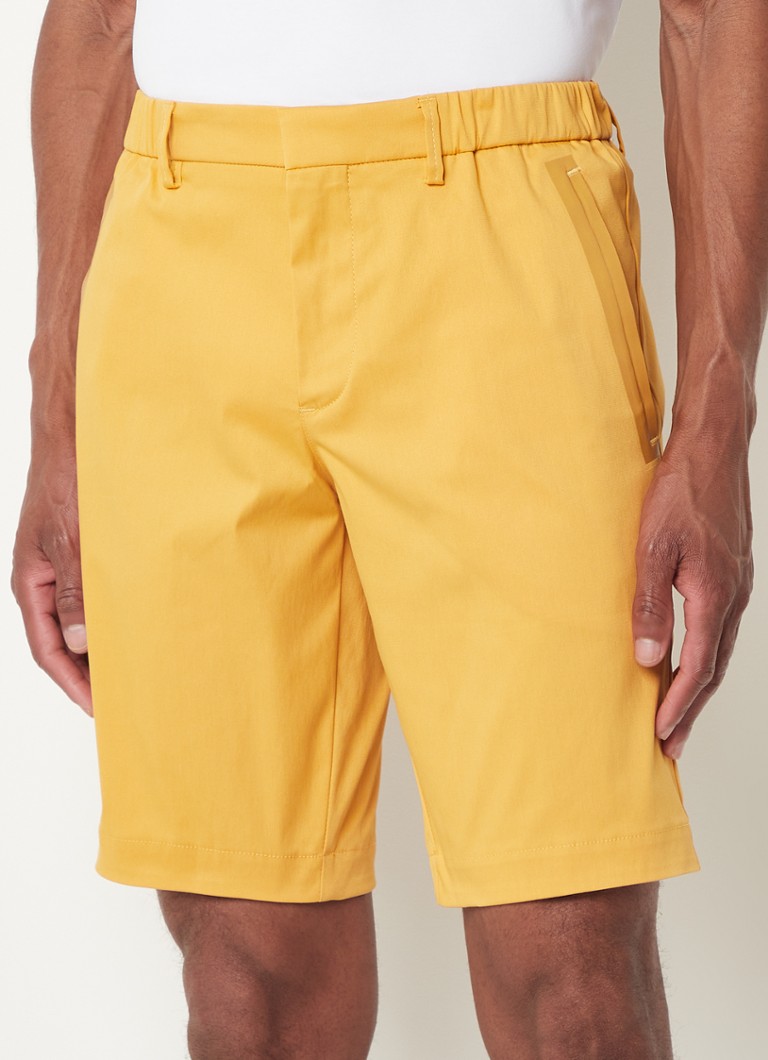 HUGO BOSS - S_Liem straight fit korte pantalon met steekzakken - Okergeel