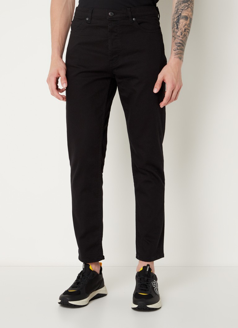 HUGO BOSS - Slim fit jeans met gekleurde wassing - Zwart