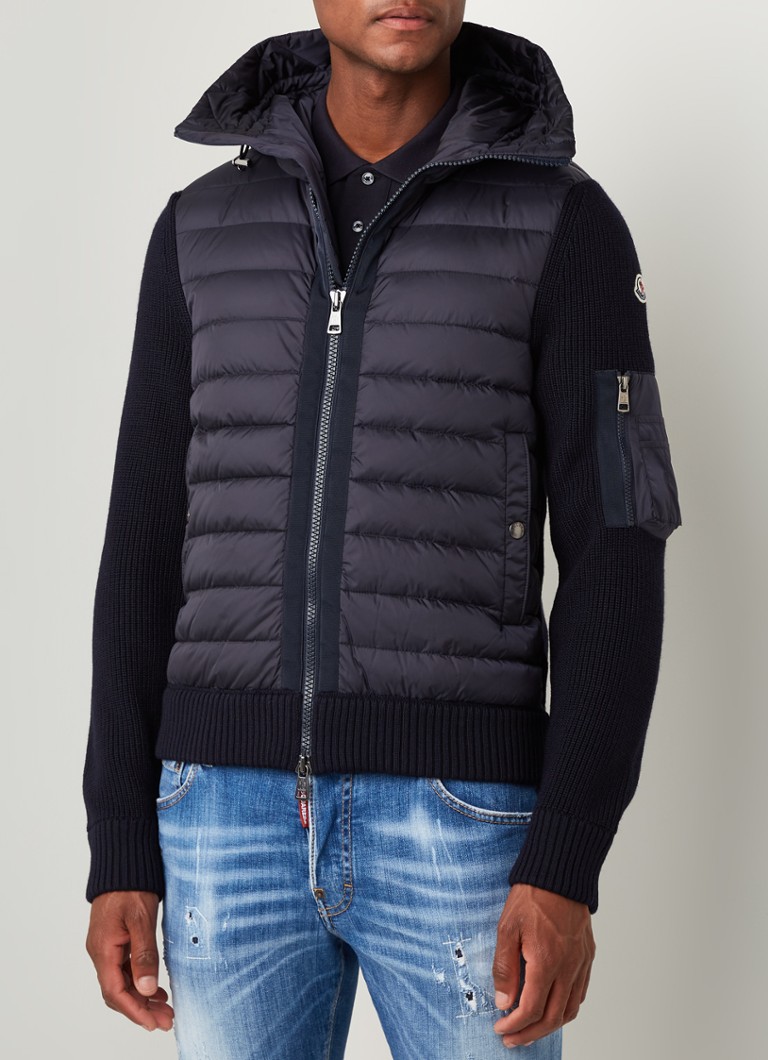 Alcatraz Island Fascinerend atmosfeer Moncler Gewatteerde jas met donsvulling en capuchon • Donkerblauw • deBijenkorf.be Alcatraz Island Fascinerend atmosfeer Moncler Gewatteerde jas met donsvulling en capuchon • Donkerblauw • deBijenkorf.be