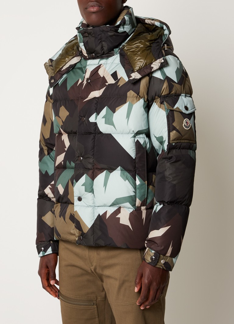 Moncler Mosa puffer jack met print en afneembare capuchon • Legergroen •  deBijenkorf.be