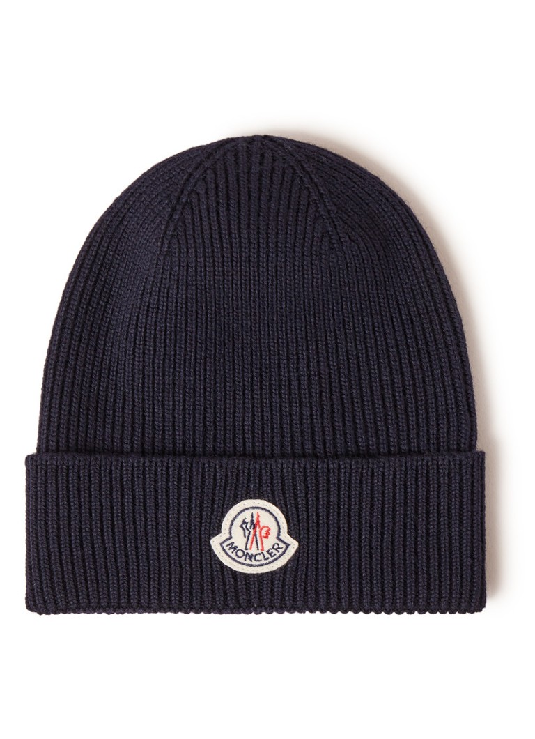 Muts dames bijenkorf