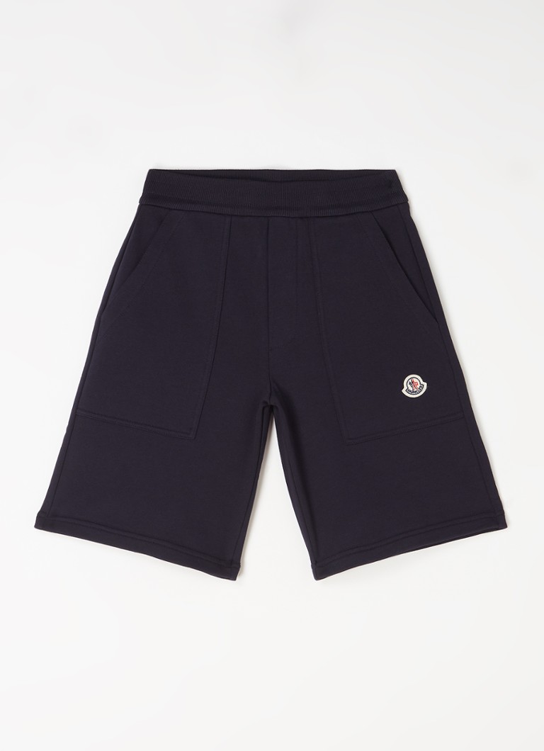 George Bernard Kostuum mozaïek Moncler Straight fit korte joggingbroek met logo • Blauw • deBijenkorf.be George Bernard Kostuum mozaïek Moncler Straight fit korte joggingbroek met logo • Blauw • deBijenkorf.be