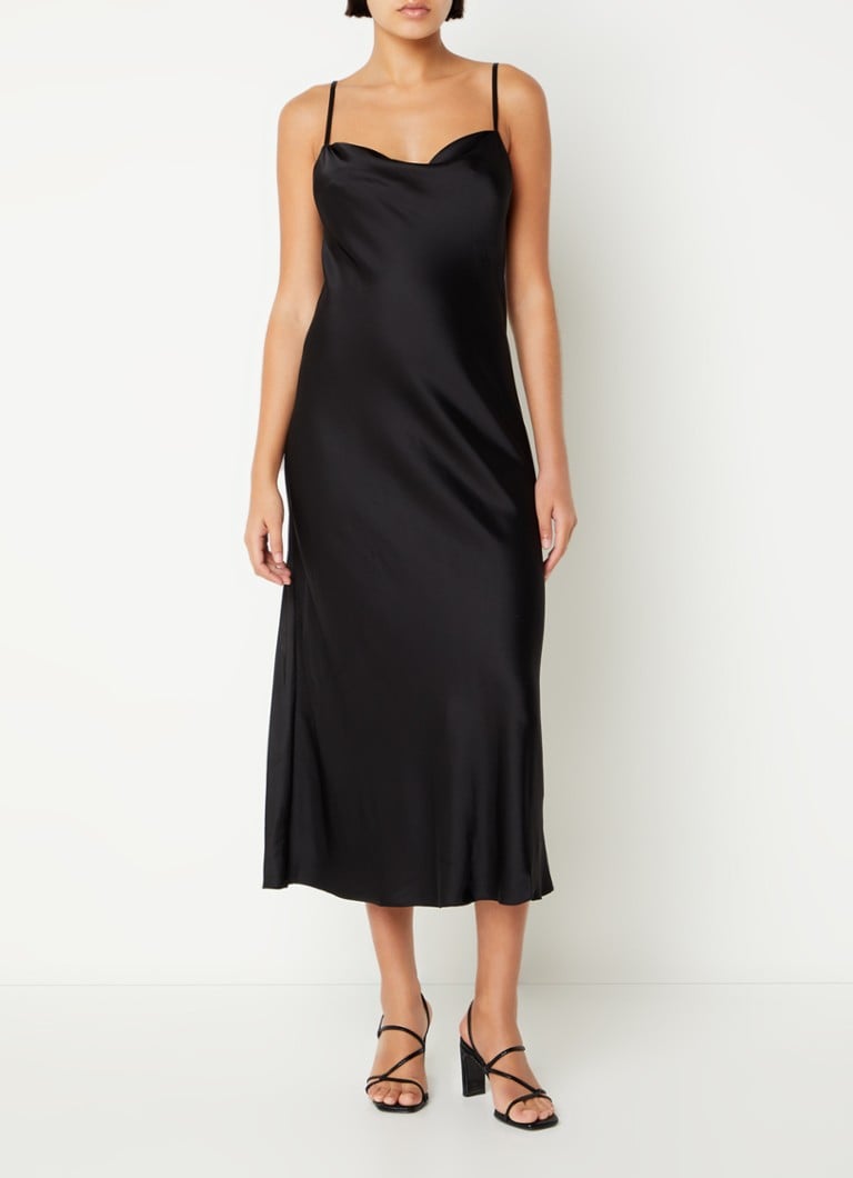 MUNTHE Midi jurk van satijn met spaghetti bandjes • Zwart