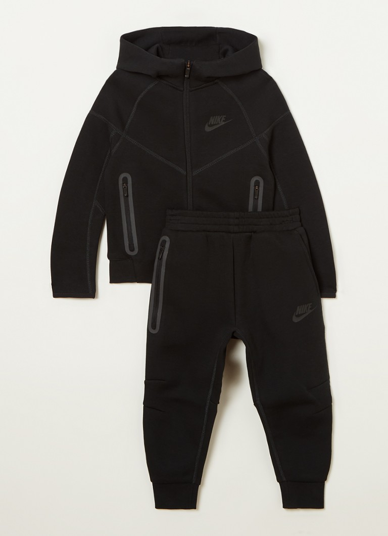 trainingspak nike tech fleece