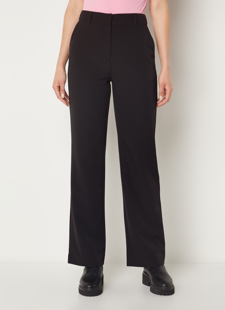 NIKKIE - Resy high waist straight fit pantalon met steekzakken - Zwart