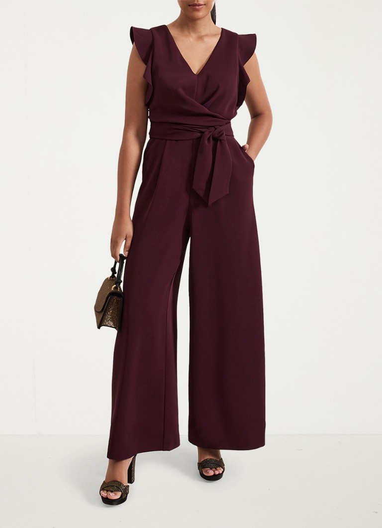 Phase Eight - Petite Ayla wide fit jumpsuit met strikceintuur - Bordeauxrood