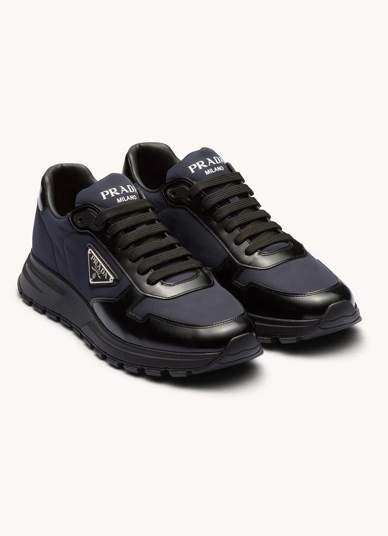 Prada Prax 01 Re-Nylon sneakers met leren details en logo