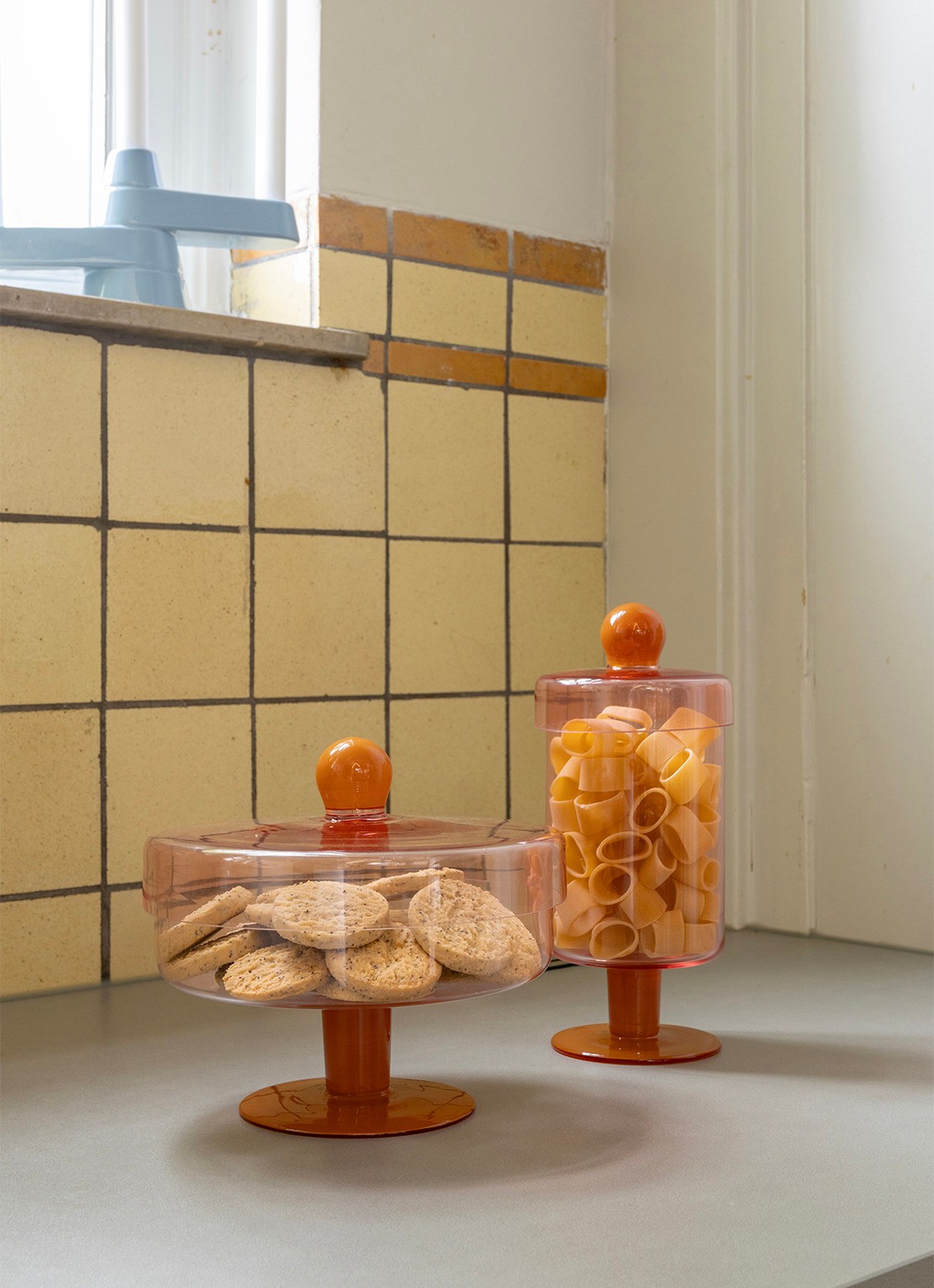 &Klevering Decoratieve voorraadpot duo - achterkant 3 roze