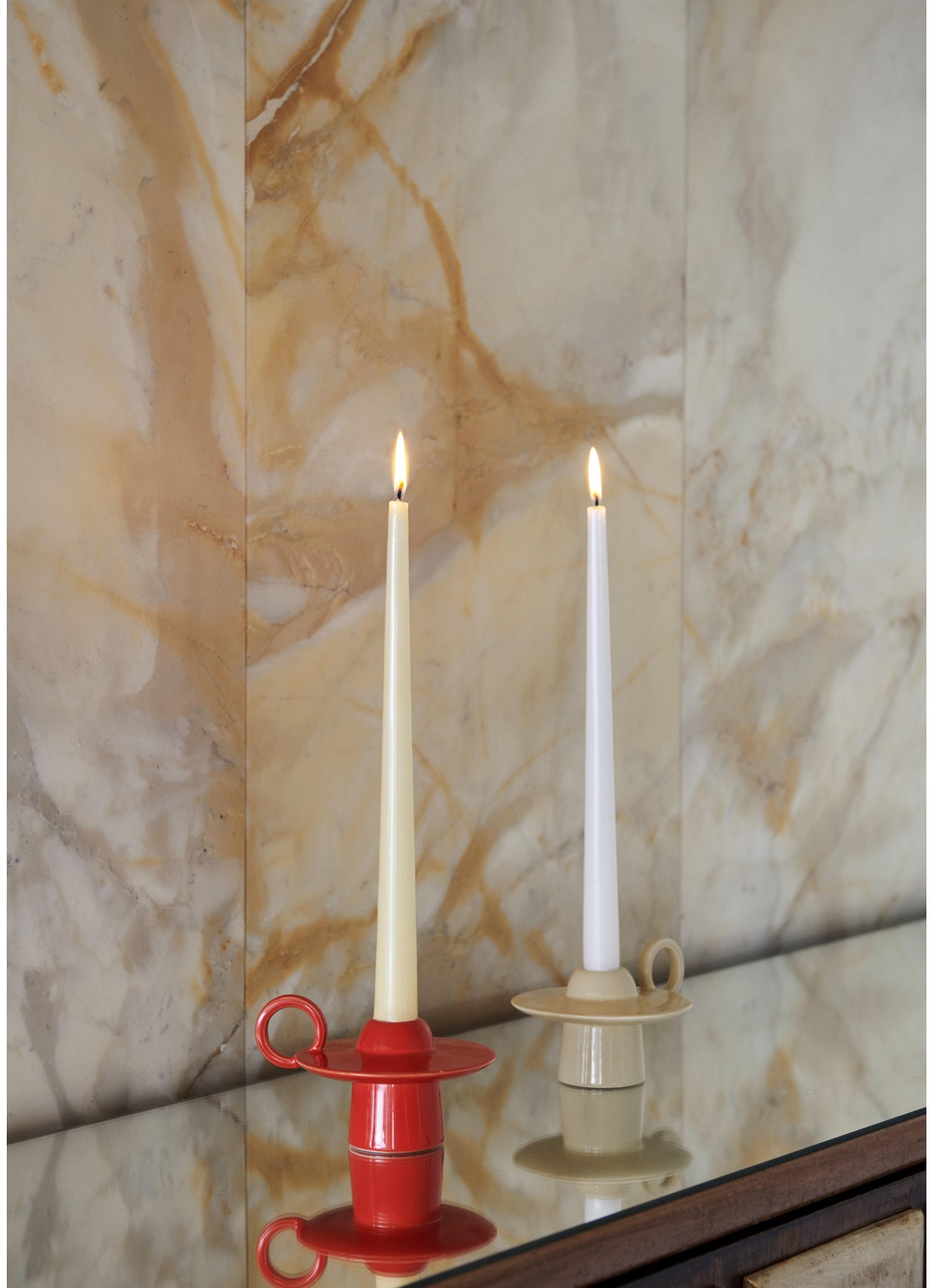 &tradition Momento JH39 kandelaar 14,5 cm - achterkant rood