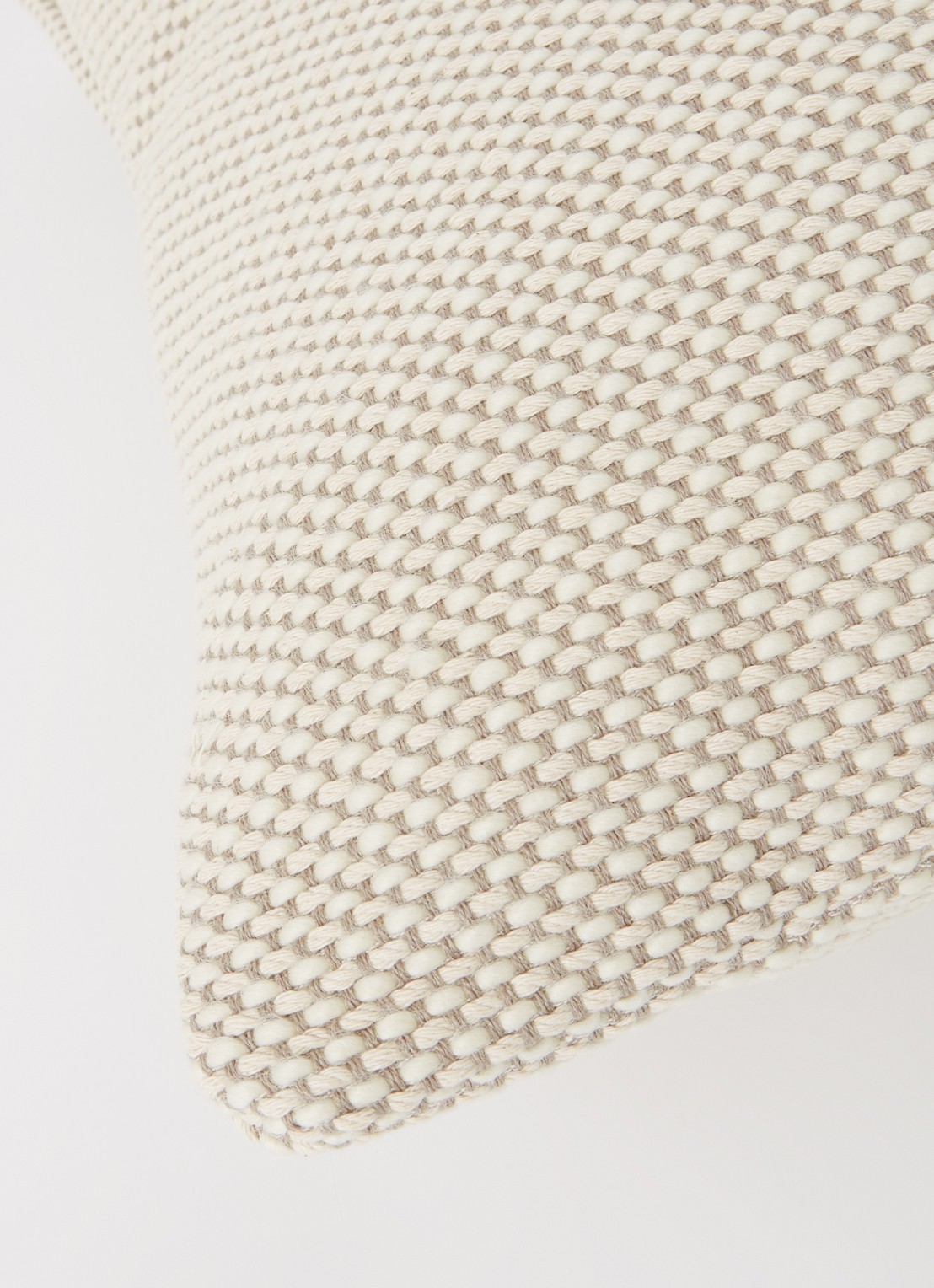 &Tradition Weave SC28 sierkussen 50 x 50 cm  - detail 2 creme
