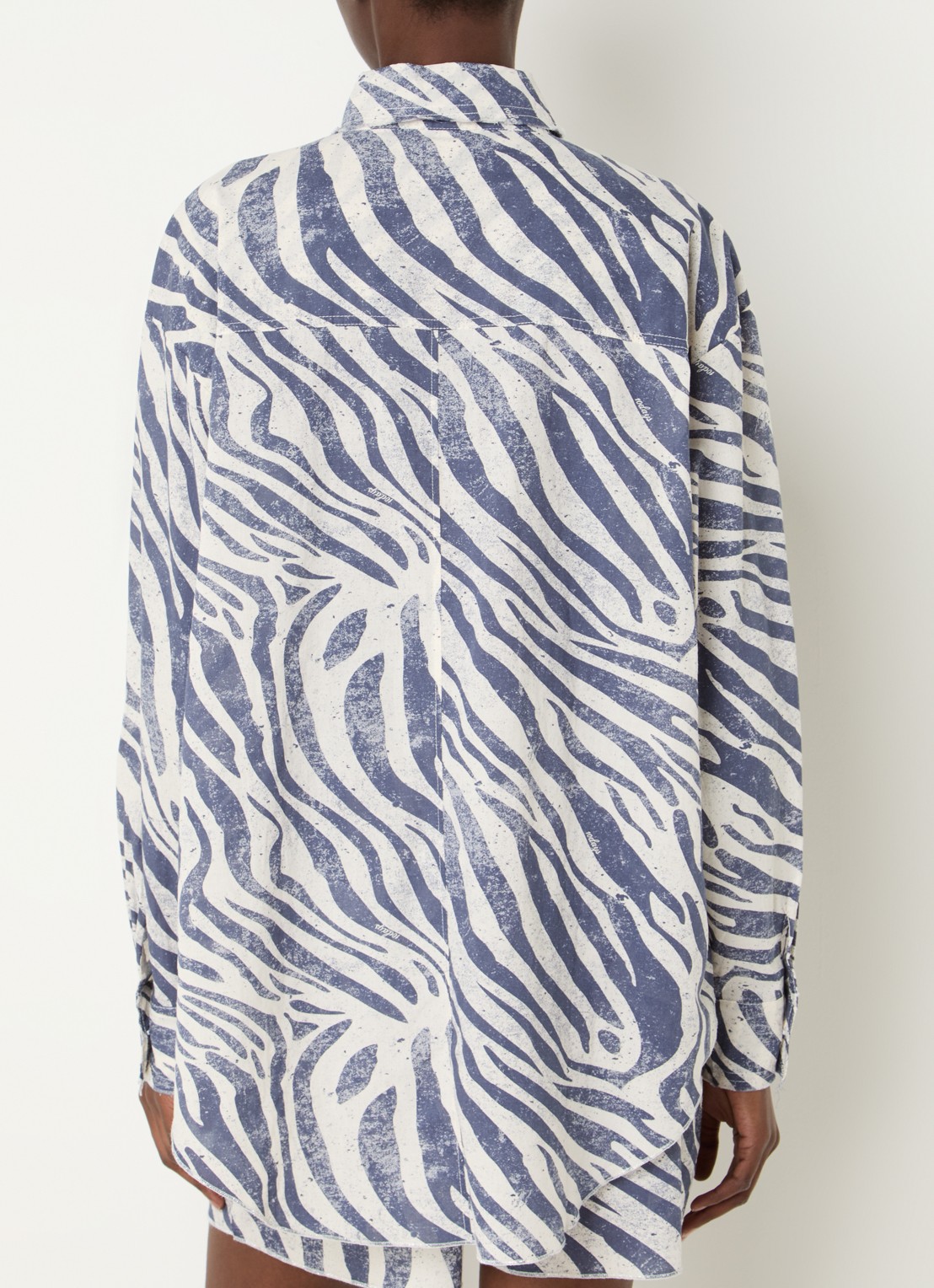 10DAYS Blouse met zebraprint en borstzak - achterkant beige