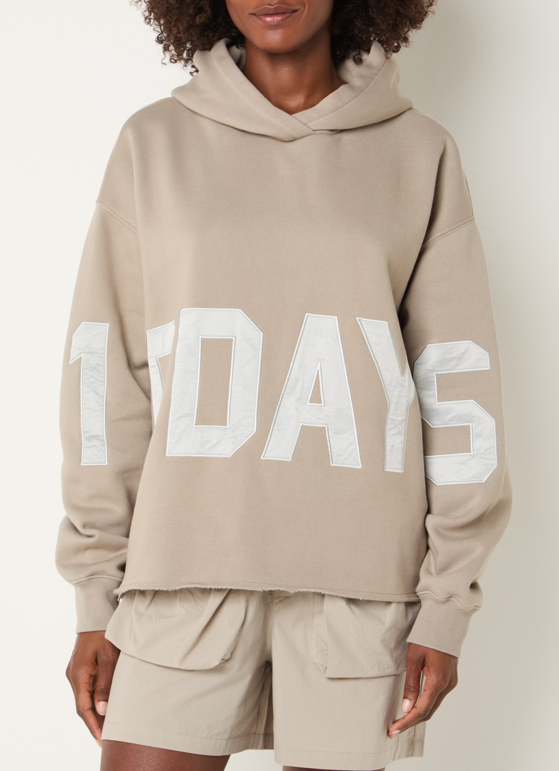 10DAYS Hoodie met logo - detail khaki