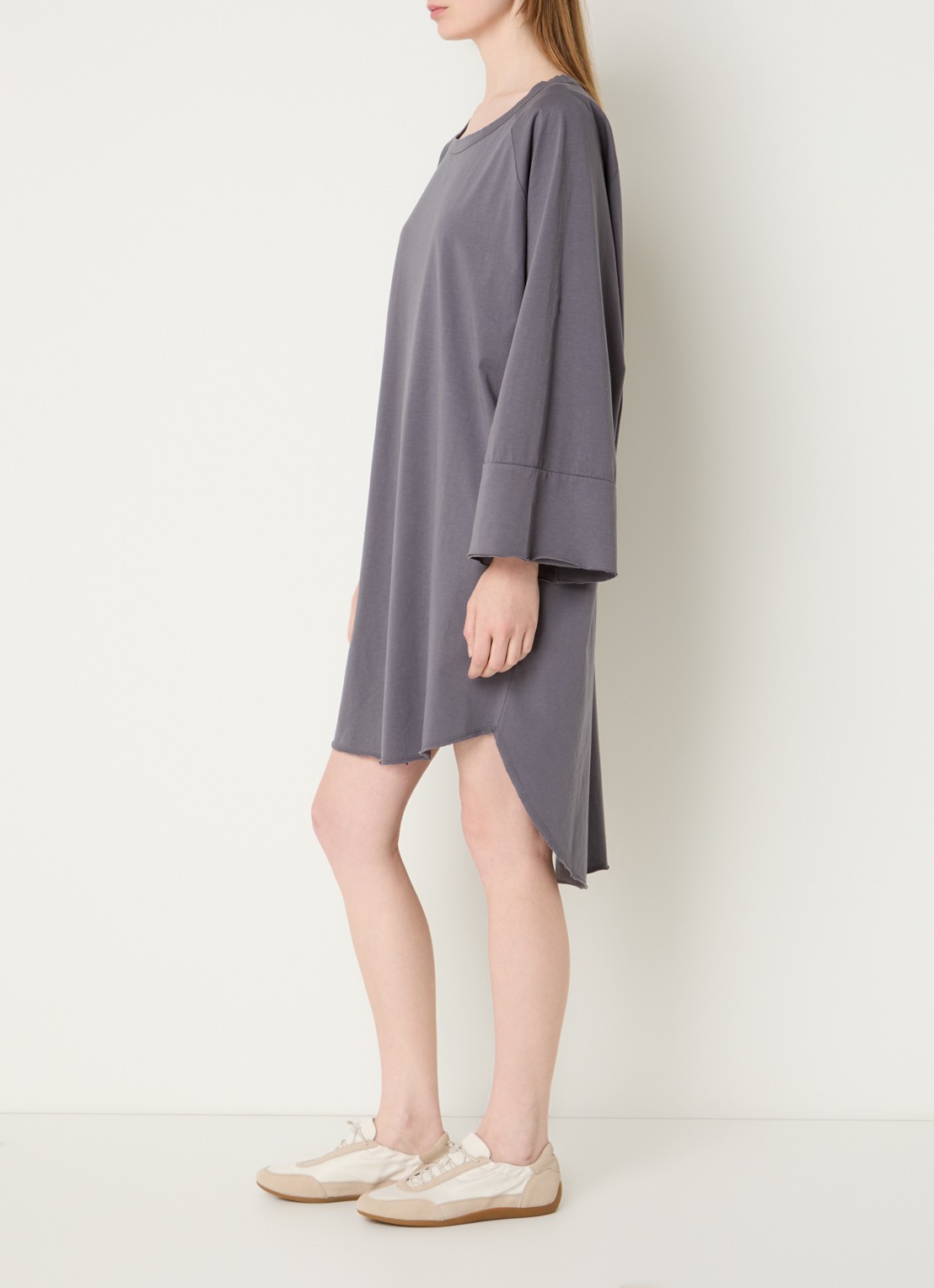 10DAYS Mini T-shirt jurk met print - voorkant 4 taupe