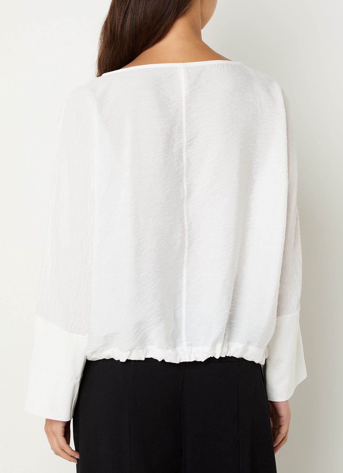 10DAYS Semi-transparante top met logo - achterkant 4 creme