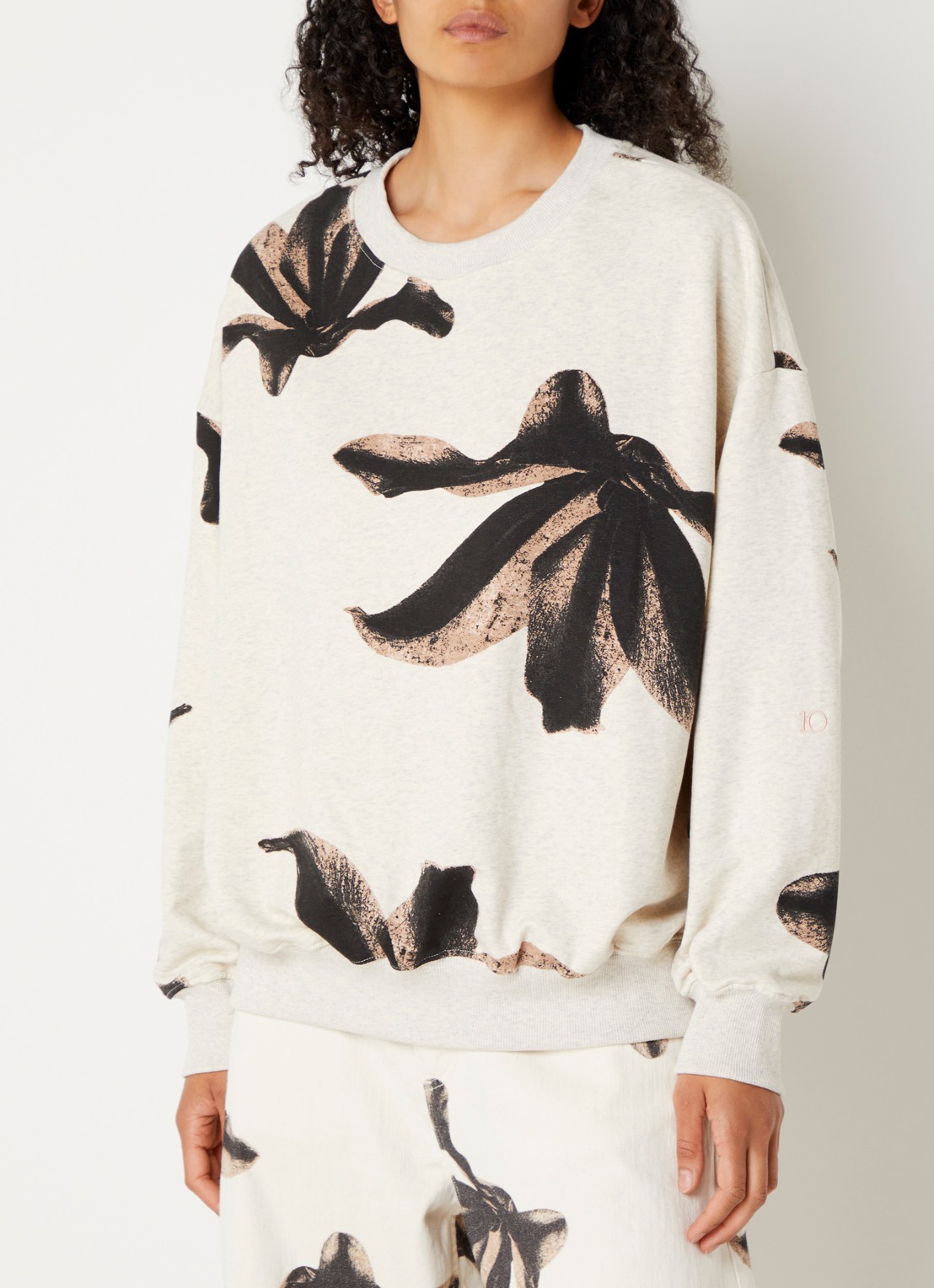 10DAYS Sweater met logo - detail gebroken wit