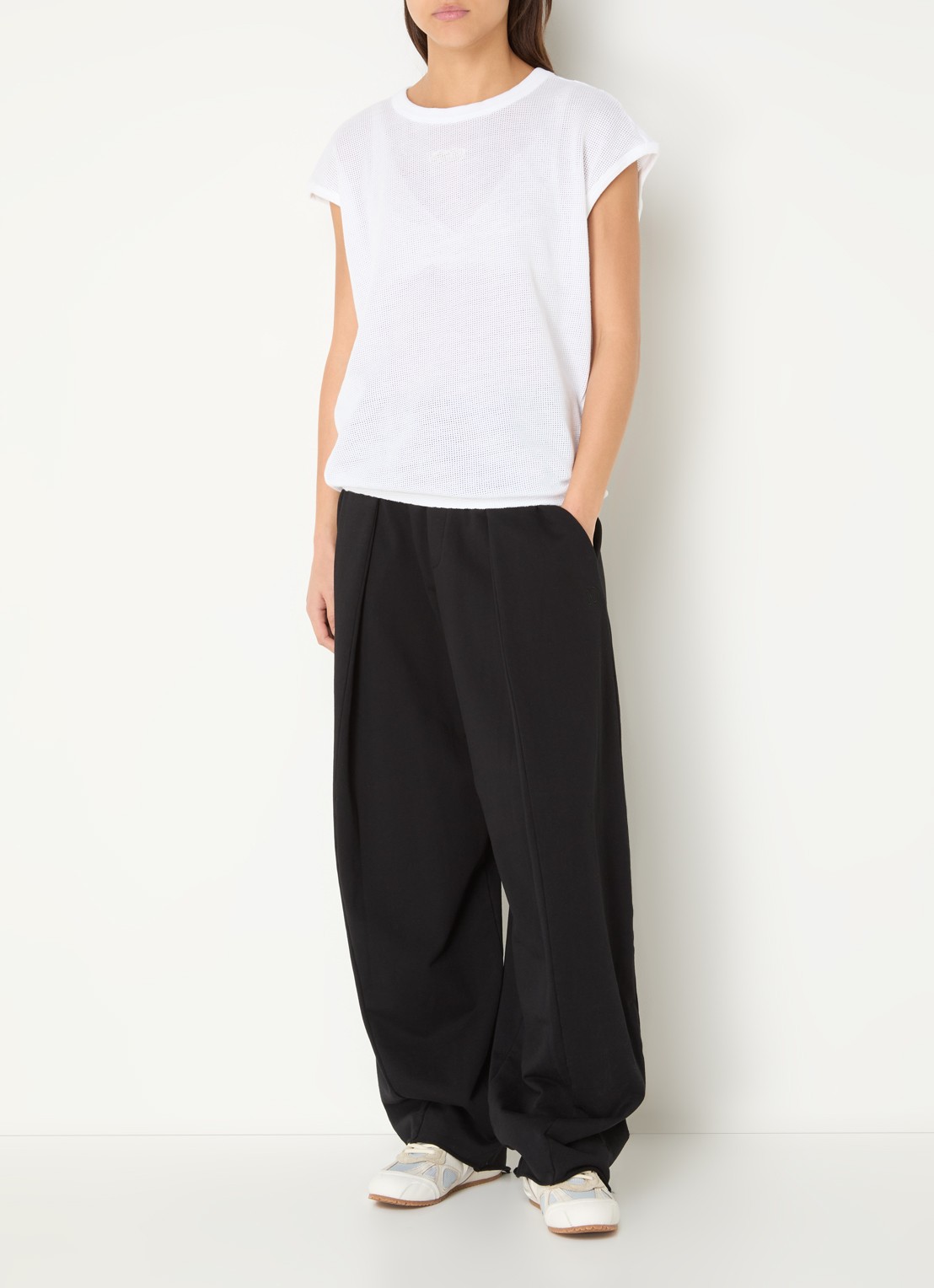 10DAYS Top van mesh met logo - voorkant 3 wit