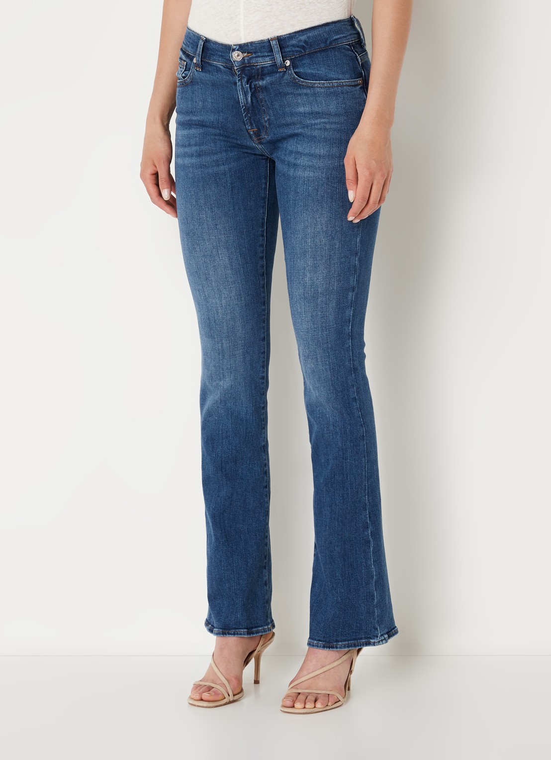 7 For All Mankind Slim illusion mid waist bootcut jeans met medium wassing  - detail 4 blauw