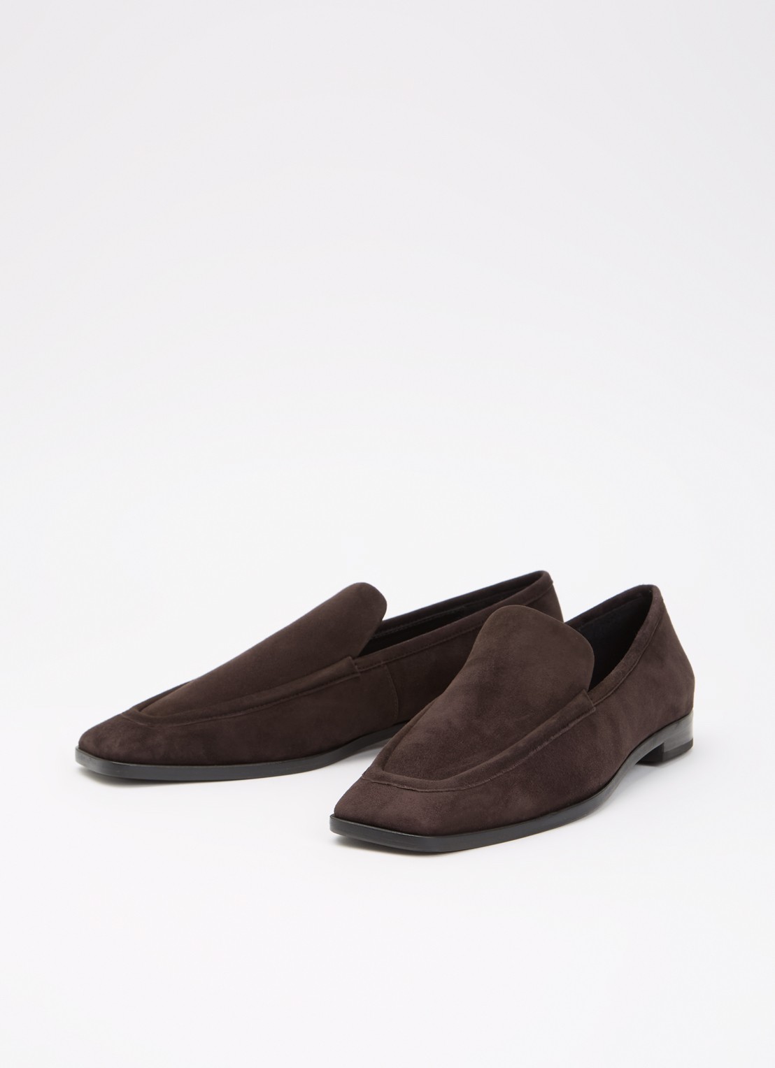 A.EMERY The Lane loafer van suède - detail donkerbruin