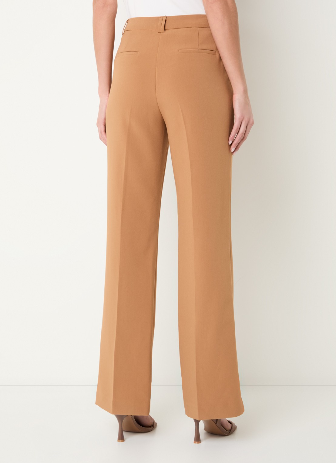 Aaiko Chantalle high waist wide fit pantalon met persplooi en structuur - achterkant camel