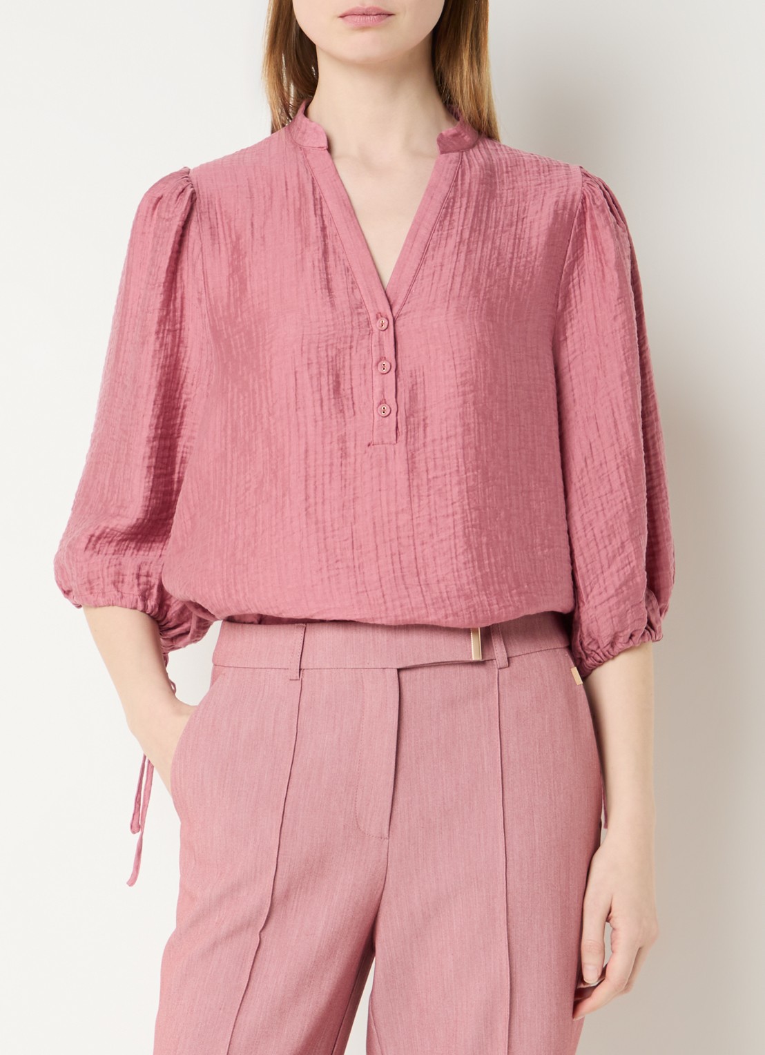 Aaiko Dahla tuniek met V-hals en ballonmouw - detail roze
