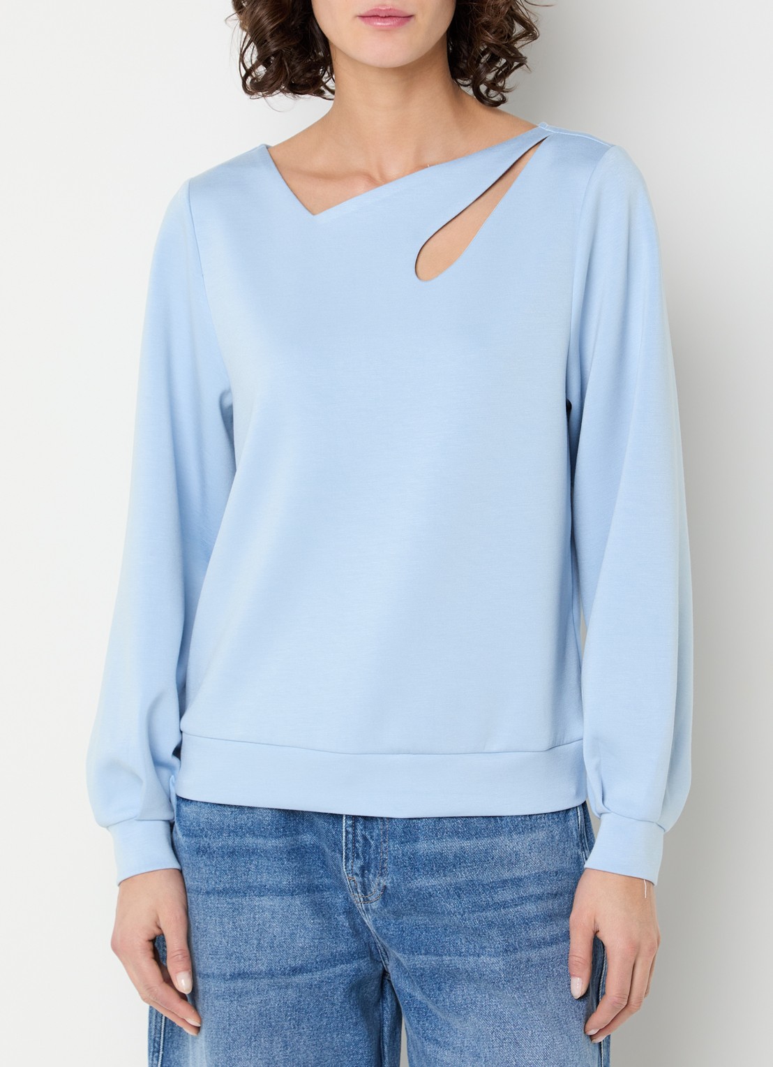 Aaiko Evelyn sweater met cut-out detail - detail lichtblauw