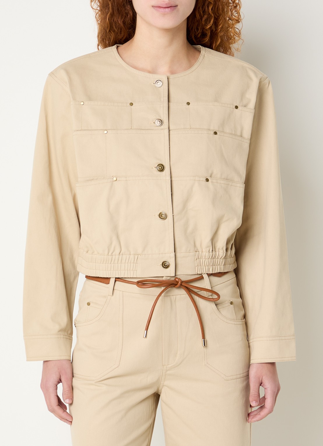 Aaiko Fallon cropped jack met opgestikte zakken - detail 2 beige