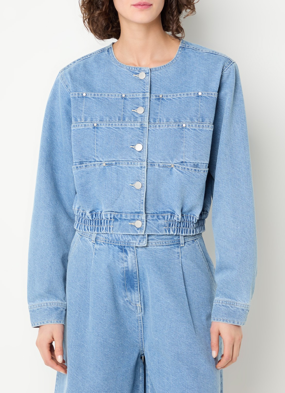 Aaiko Fallon cropped spijkerjas met ronde hals - detail 4 indigo