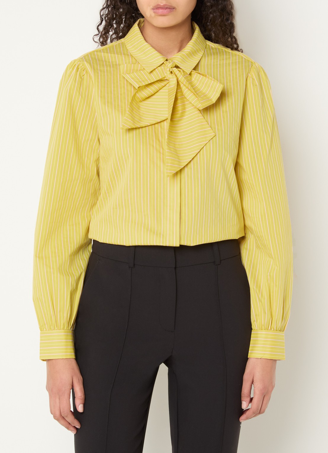 Aaiko Fenne blouse met sjaalkraag en streepprint - detail 3 geel