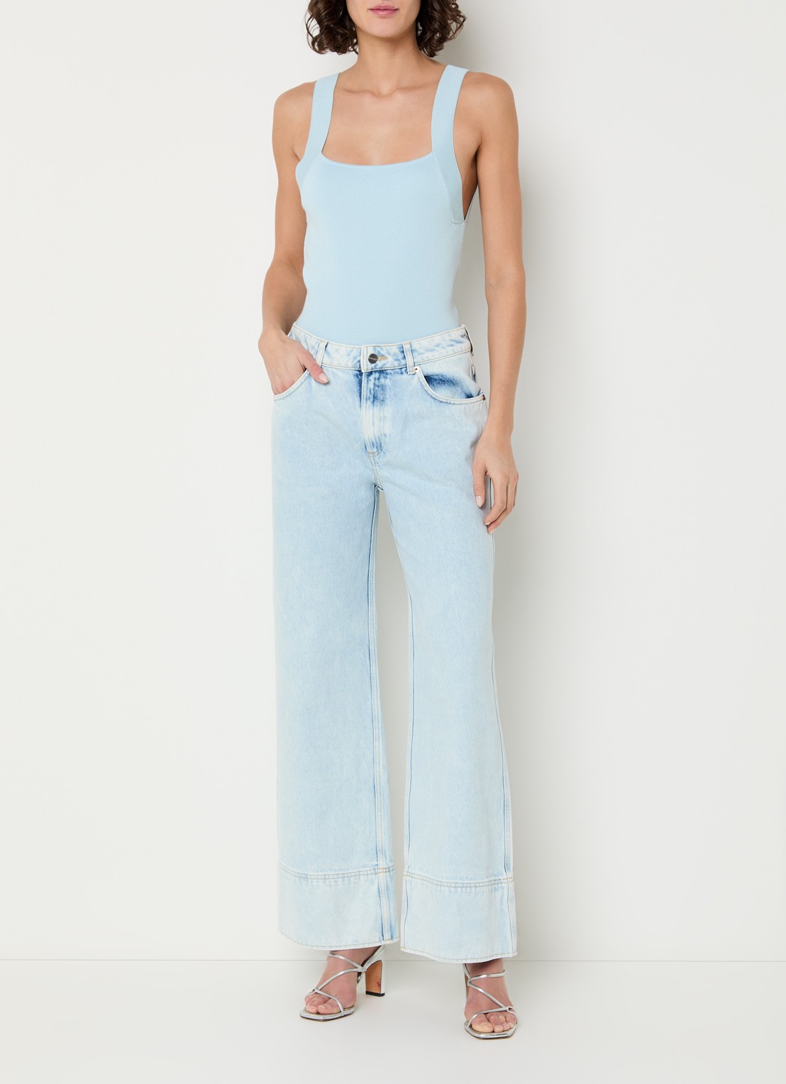 Aaiko Gaby high waist wide leg jeans met lichte wassing - voorkant 2 indigo