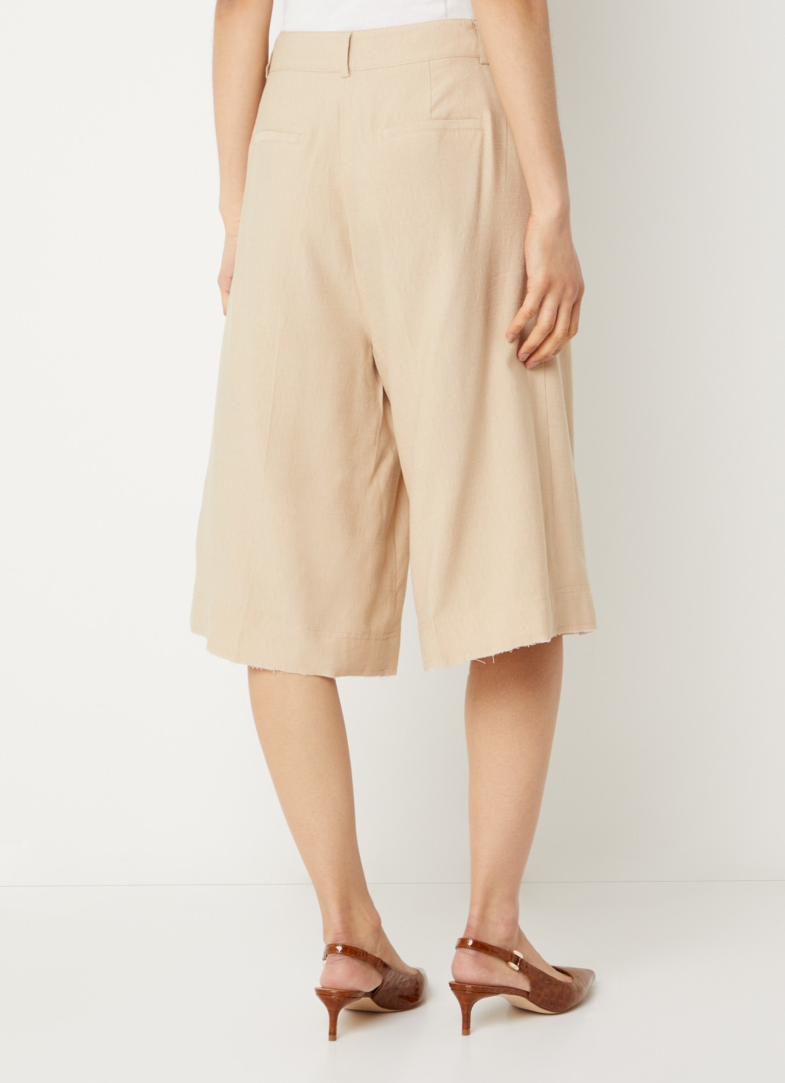 Aaiko Inaya mid waist loose fit culotte - achterkant donkerbeige