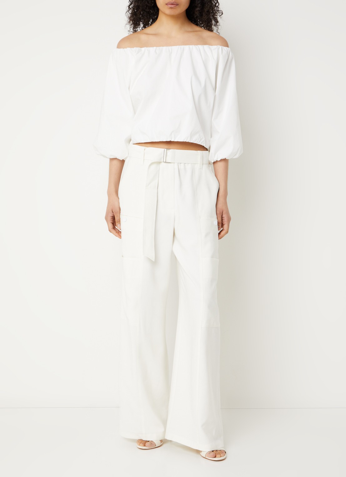 Aaiko Maddy Popline off shoulder top met pofmouw - voorkant 2 wit