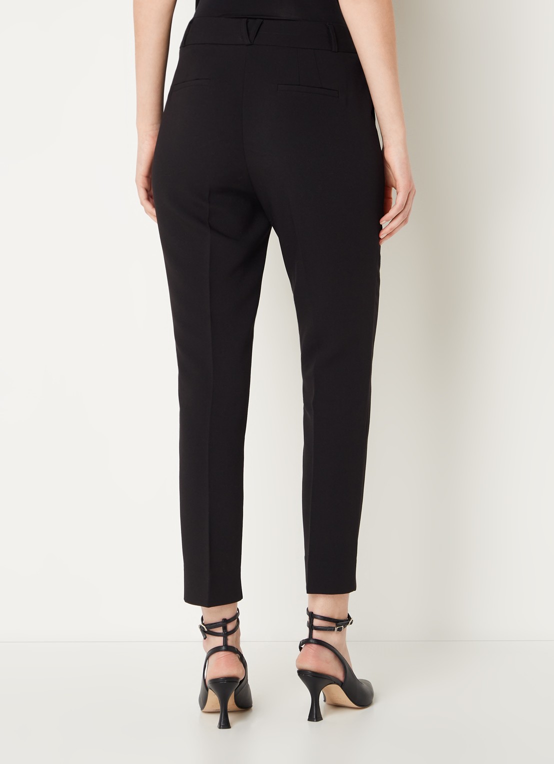 Aaiko Parene high waist tapered fit cropped pantalon met steekzakken  - achterkant 3 zwart