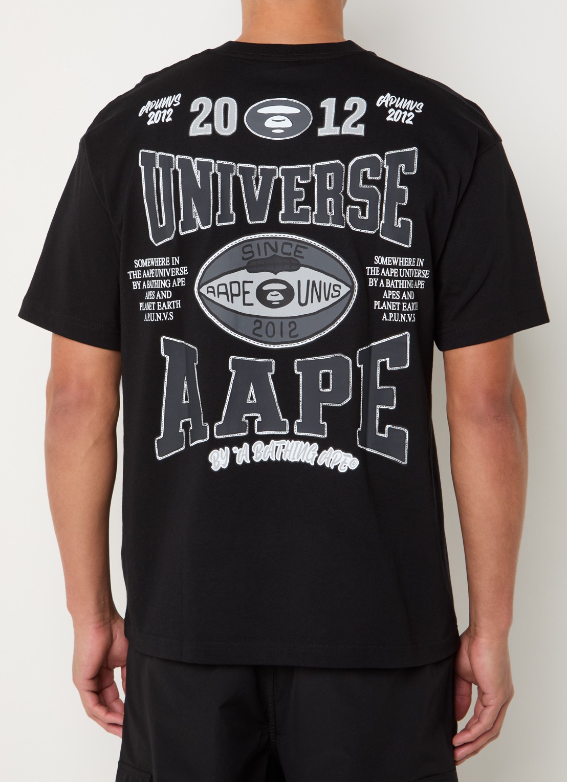 Aape T-shirt met logo- en backprint - detail 2 zwart