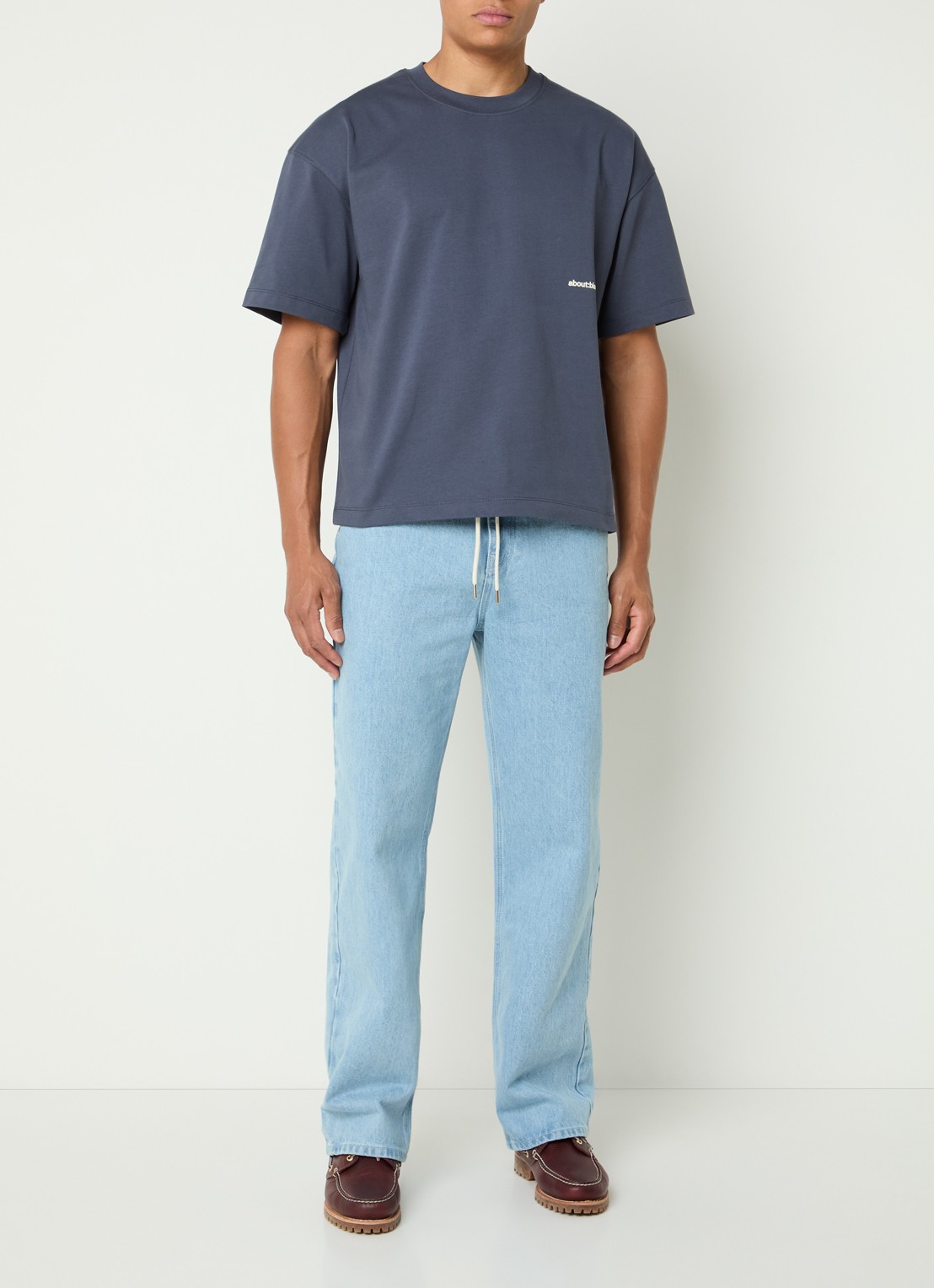 about:blank Box T-shirt met logo- en backprint - voorkant 2 blauwgrijs