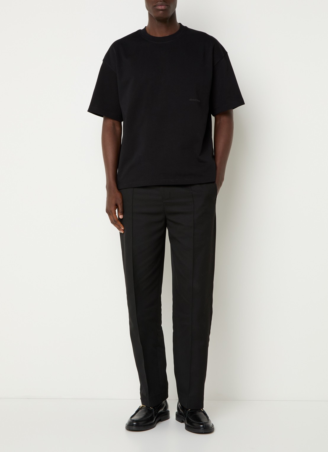 about:blank T-shirt met logo- en backprint - voorkant 6 zwart