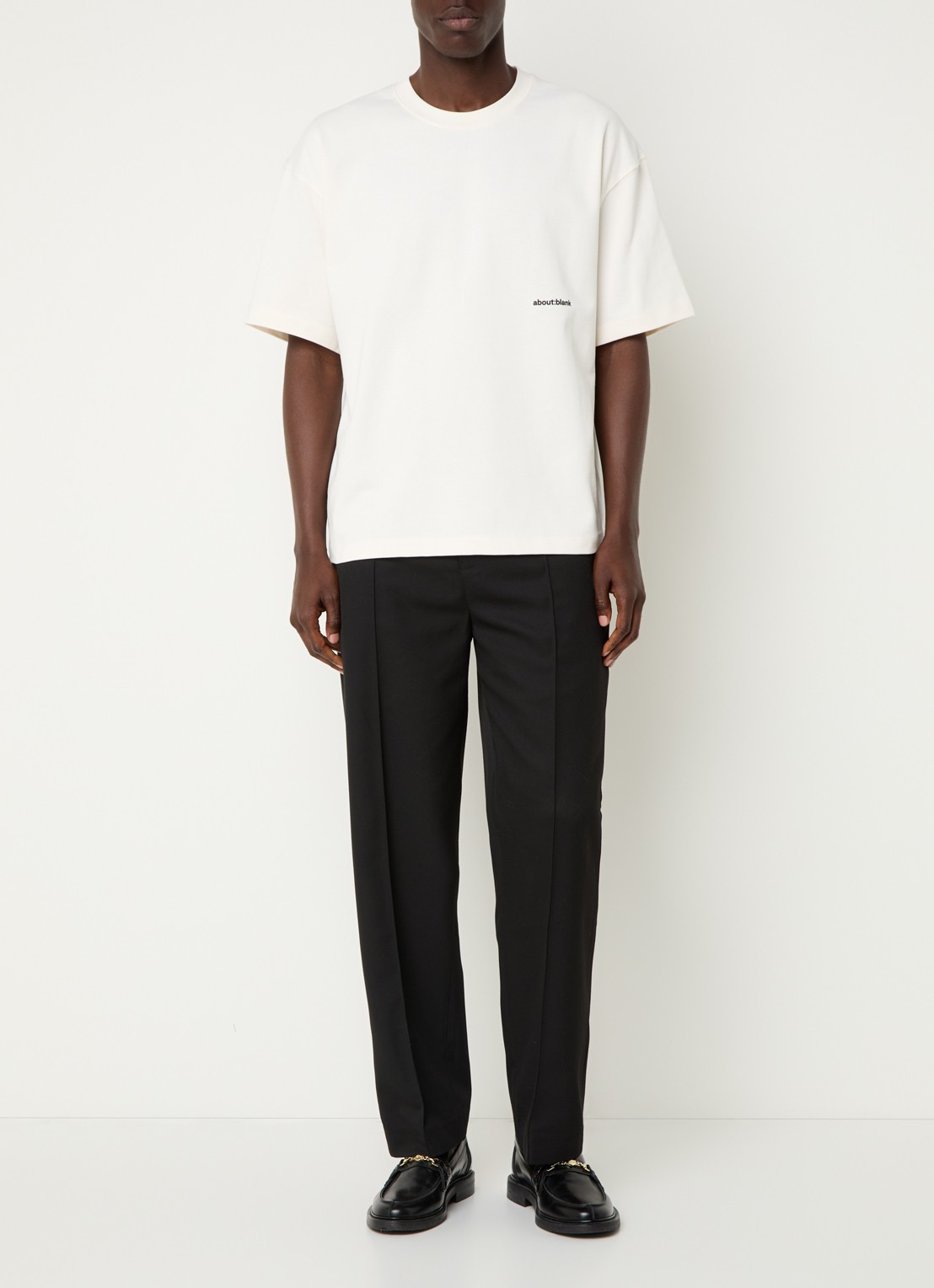 about:blank T-shirt met logo- en backprint - voorkant 4 gebroken wit