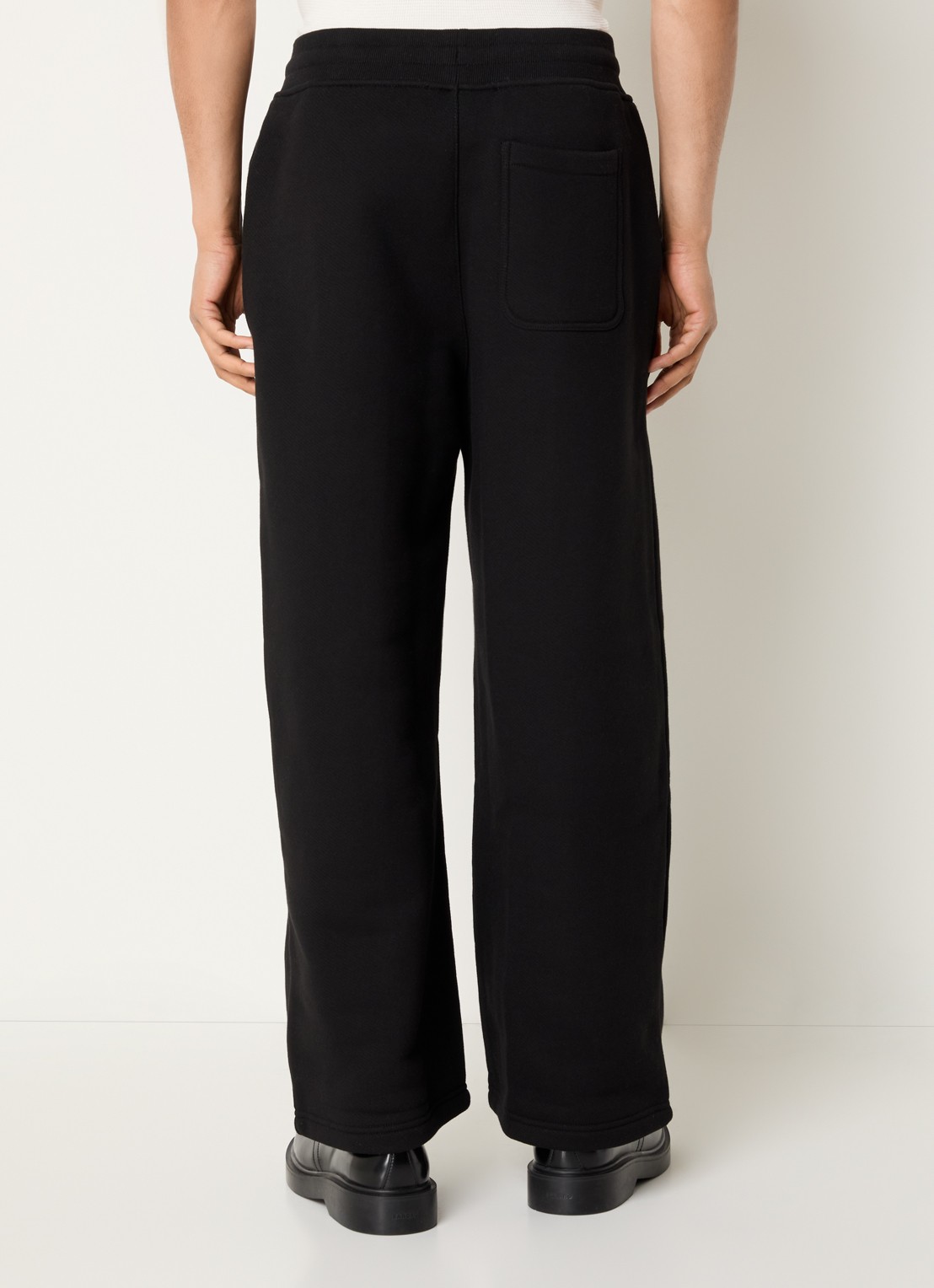about:blank Wide fit broek met logo en steekzakken - achterkant zwart