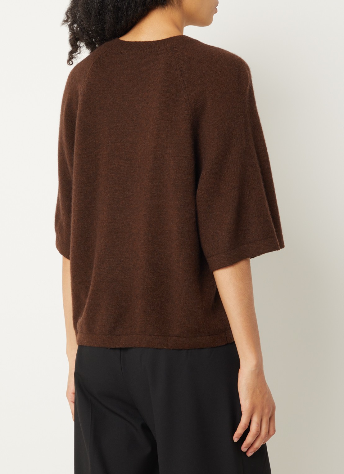Absolut Cashmere. Leana fijngebreide pullover van kasjmier - achterkant 3 bruin