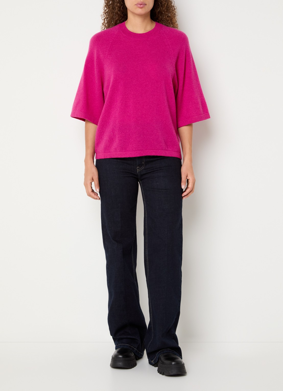 Absolut Cashmere. Leana fijngebreide trui van kasjmier - voorkant 3 fuchsia