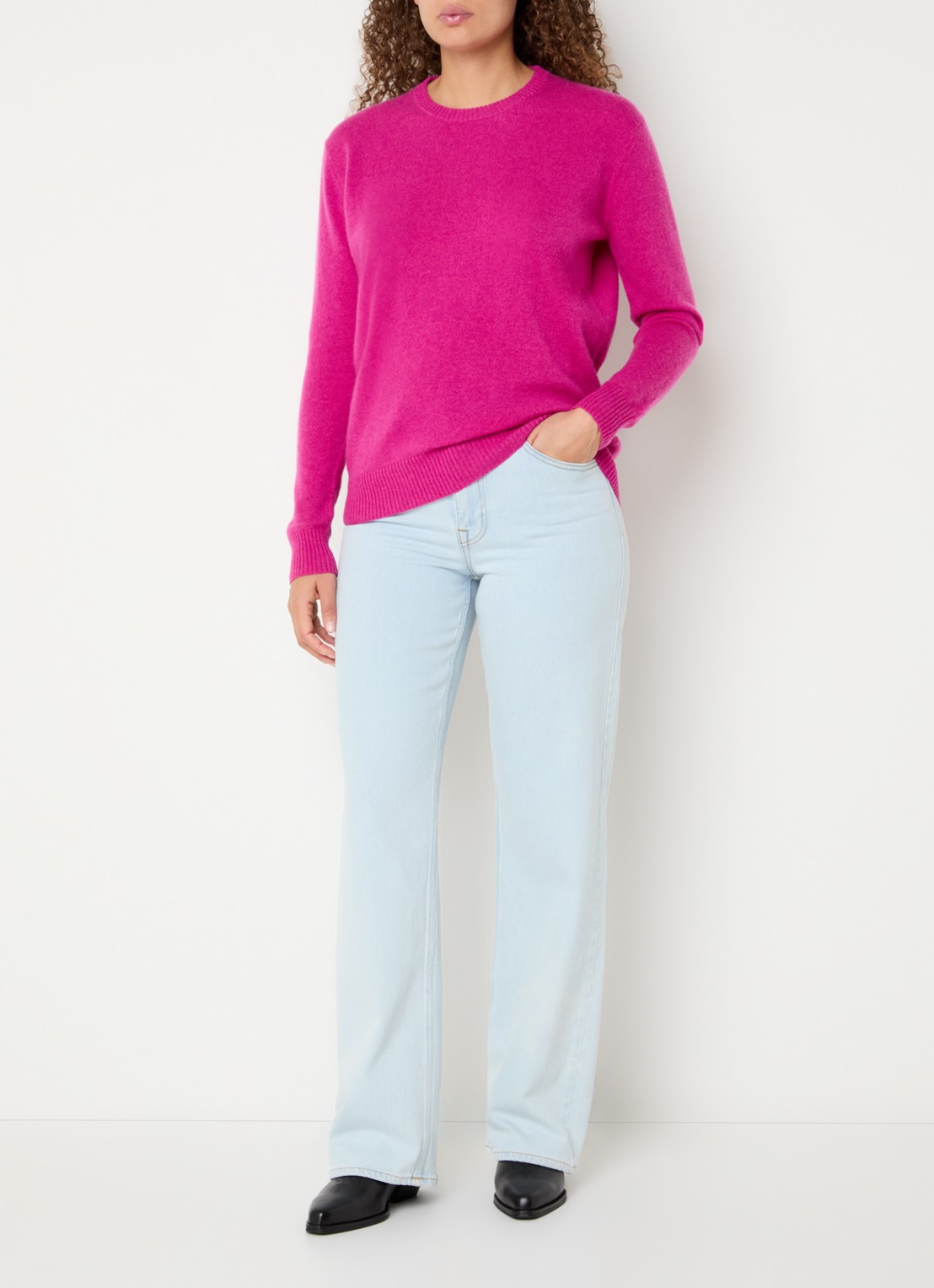 Absolut Cashmere. Ysee fijngebreide trui van kasjmier - voorkant 4 fuchsia