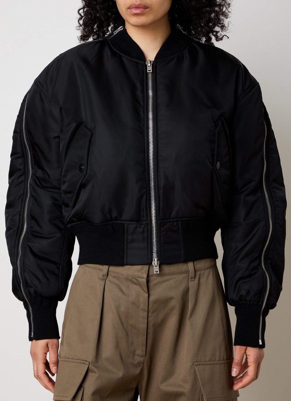 Acne Studios Bomberjack met klepzakken - detail 3 zwart