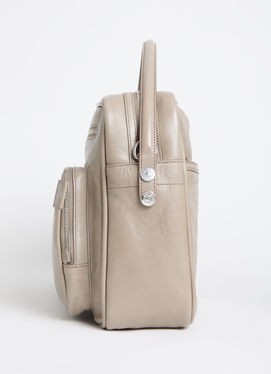 Acne Studios Camero schoudertas van kalfsleer - detail 6 taupe