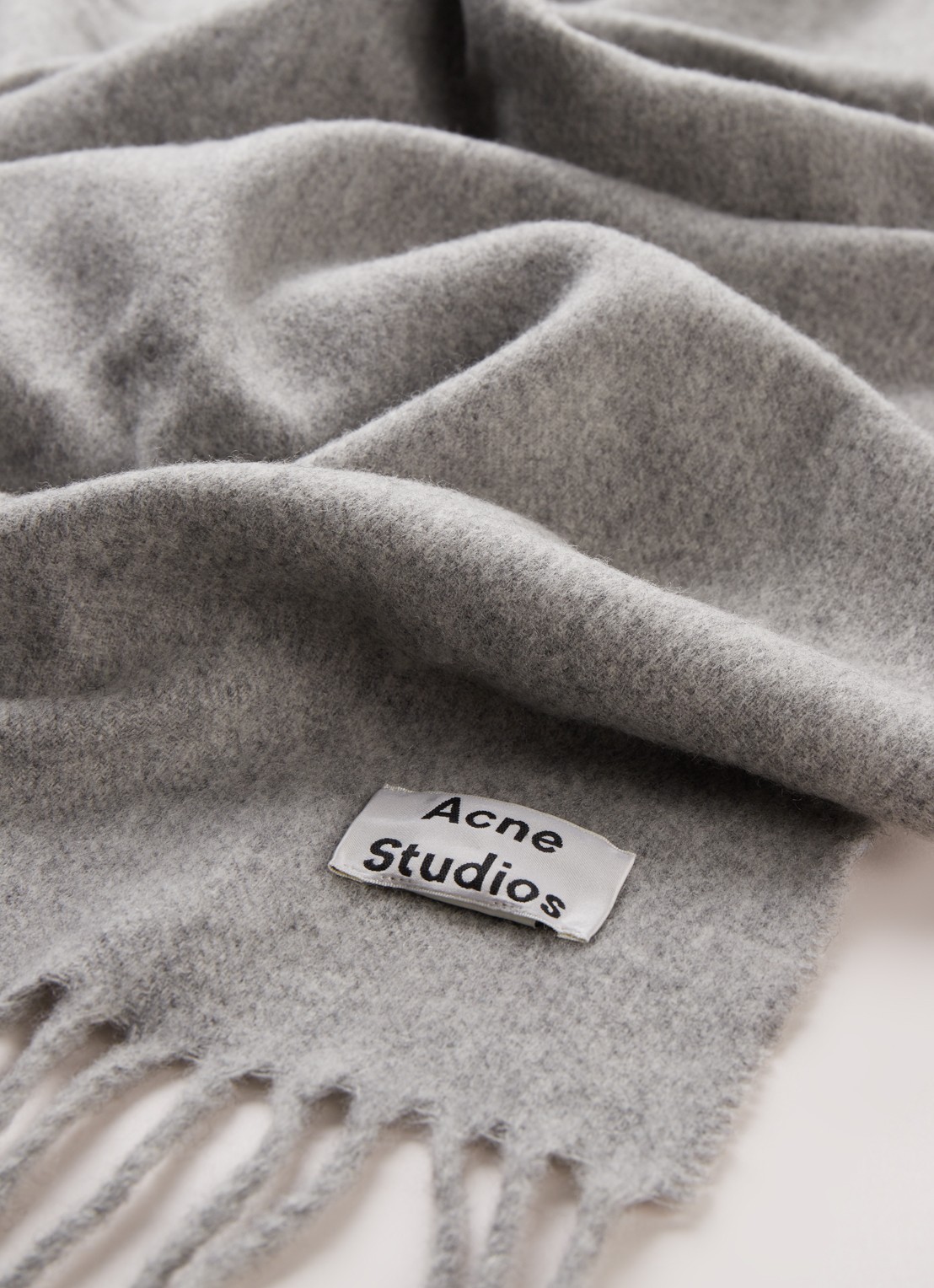 Acne Studios Canada sjaal van scheerwol 200 x 45 cm - detail lichtgrijs