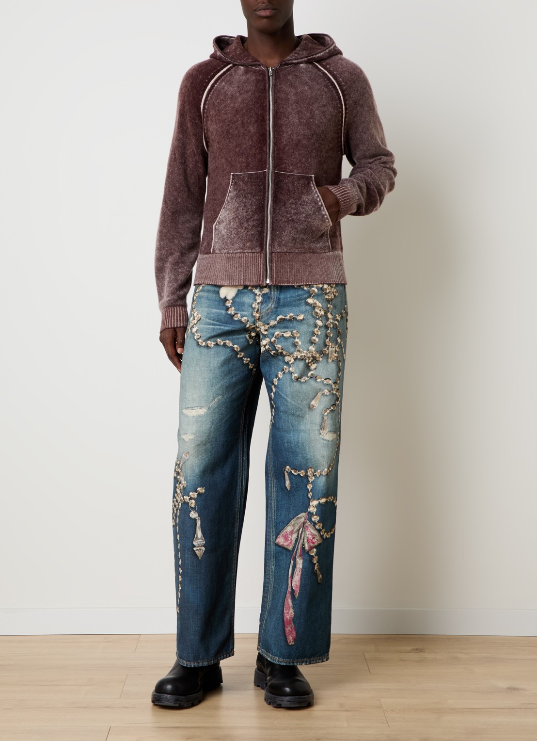 Acne Studios Fijngebreid vest in kasjmierblend met verwassen afwerking en capuchon - voorkant 3 kastanjebruin