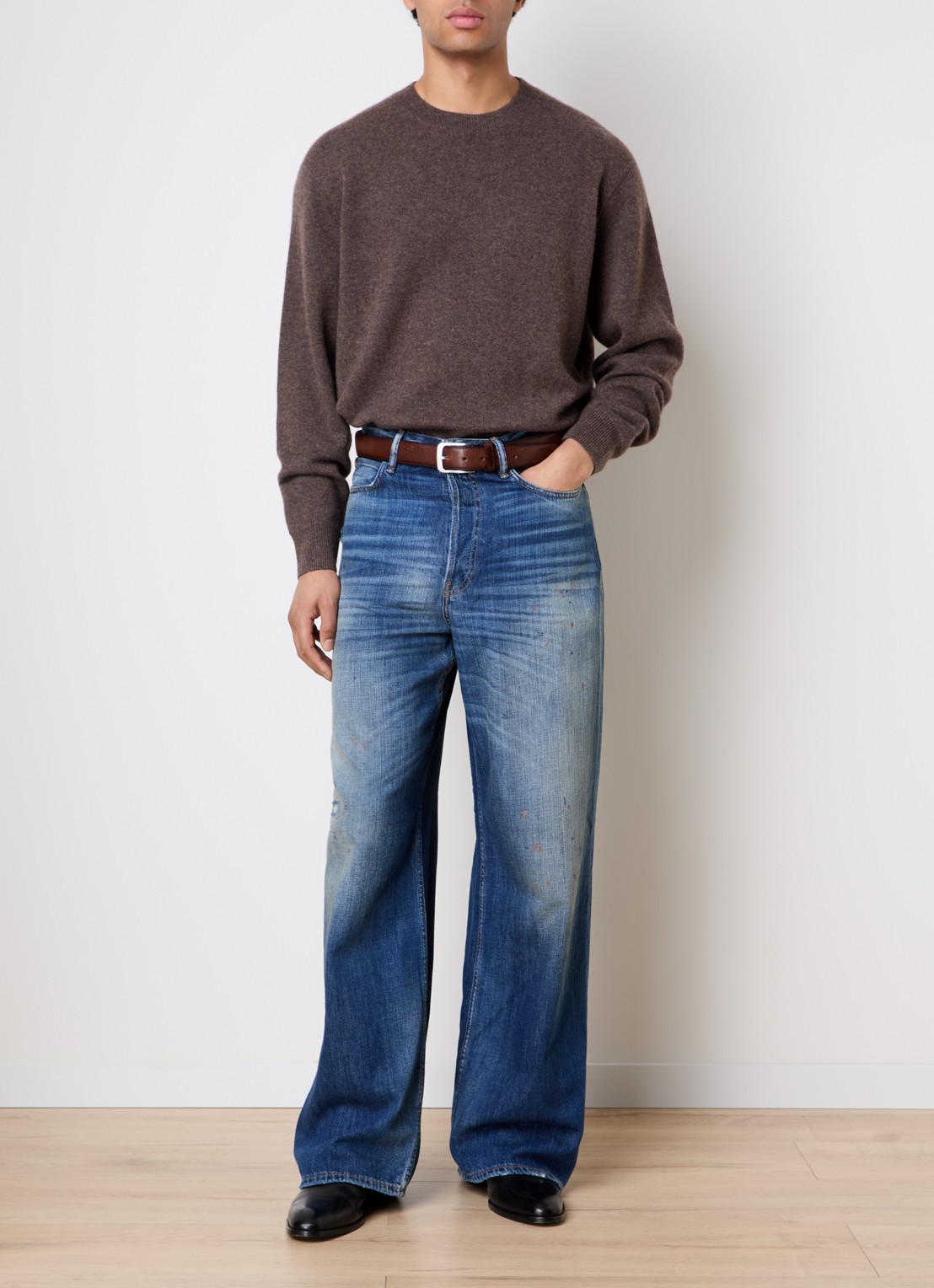 Acne Studios Fijngebreide trui in kasjmierblend - voorkant 2 bruin